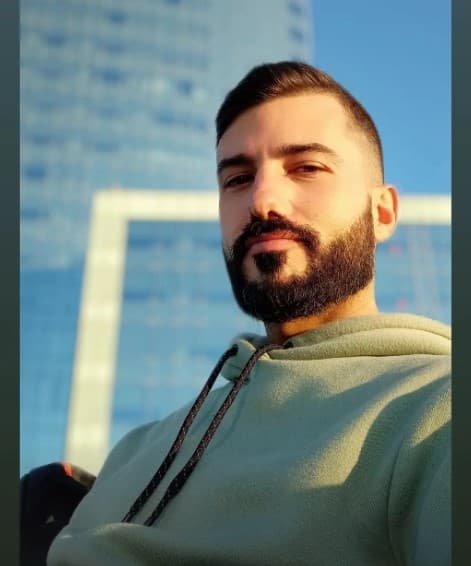 Demian Caivano - Full Stack Developer